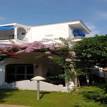 Pazziella, A Luxury Collection Hotel, Hotel