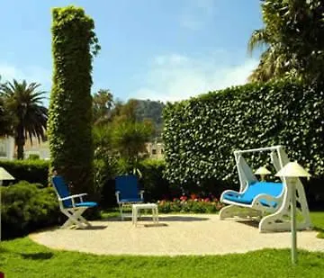 Pazziella Garden &
