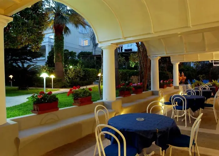 Pazziella, A Luxury Collection Hotel, 호텔 5*