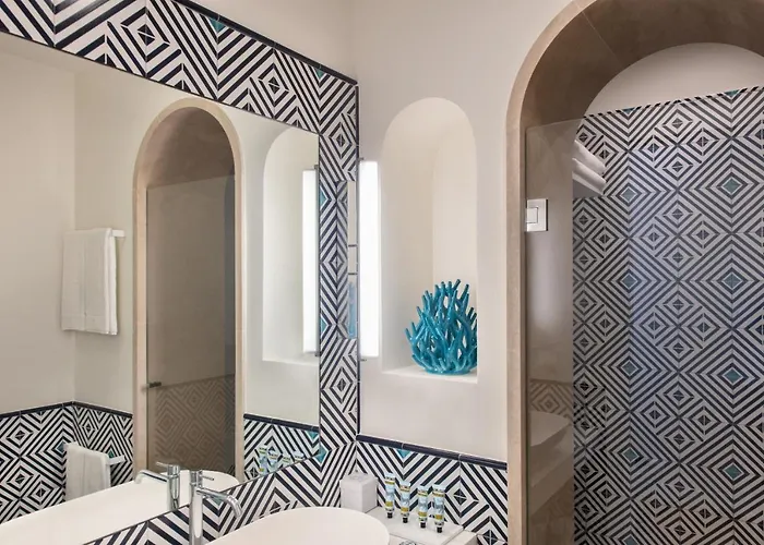 Pazziella, A Luxury Collection Hotel, Ξενοδοχείο 5*