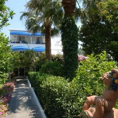 Pazziella Garden&suites 5* Capri