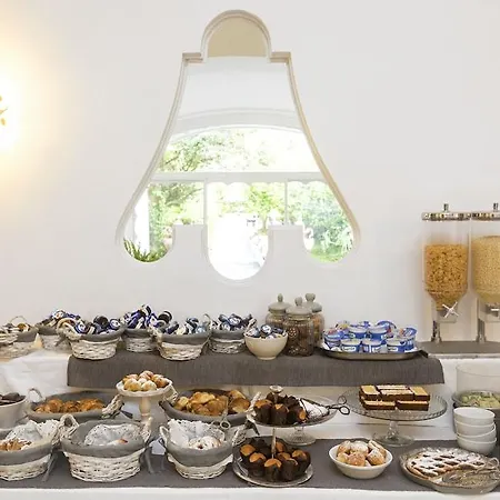Hotel Pazziella Garden&suites