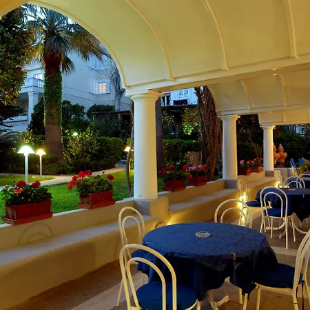 Pazziella, A Luxury Collection Hotel, Hotel
