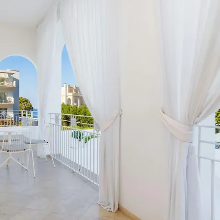 Pazziella, A Luxury Collection Hotel, Hotel