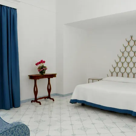 Hotel Pazziella Garden&suites Capri