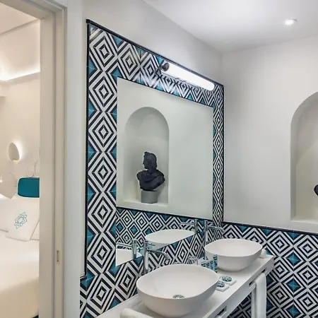 Отель Pazziella, A Luxury Collection Hotel,