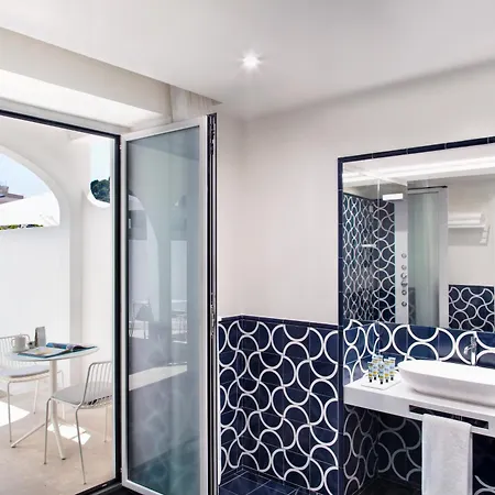 Отель Pazziella, A Luxury Collection Hotel, 5*